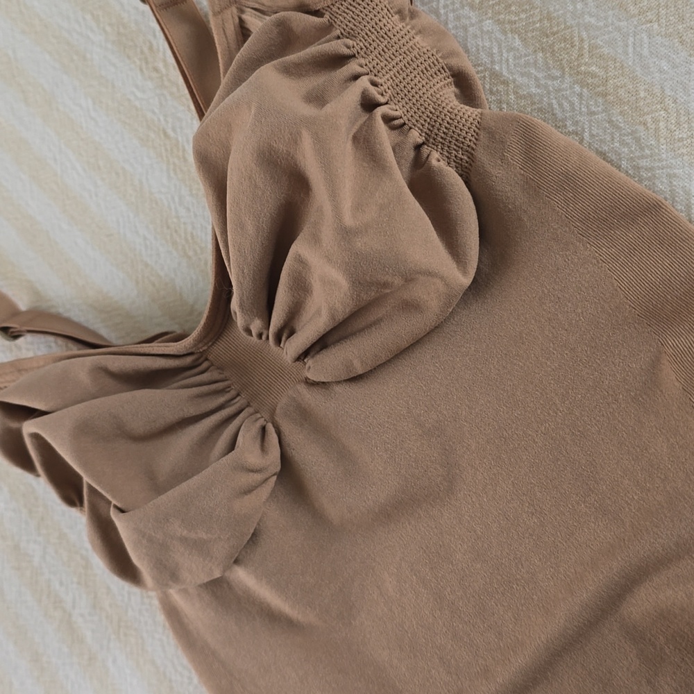 SKIMS Seamless Sculpt Brief Bodysuit Size:Medium Sienna - Picture 5 of 9